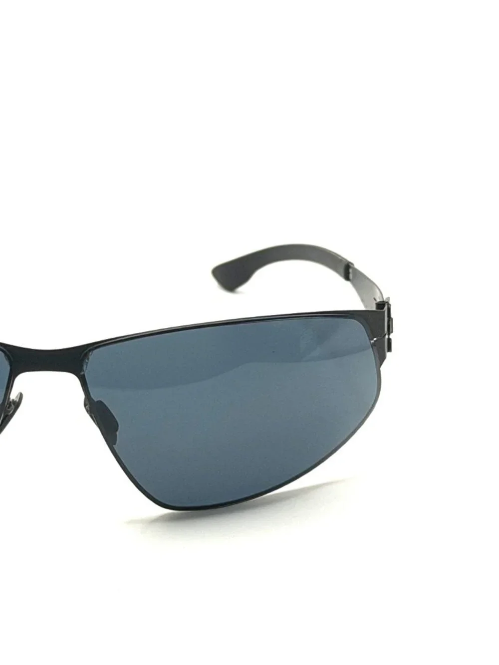 NEW IC! BERLIN REESE BLACK/GREY UNISEX SUNGLASSES 66MM 12 135